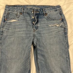 American eagle Tomgirl jeans no stretch size 10